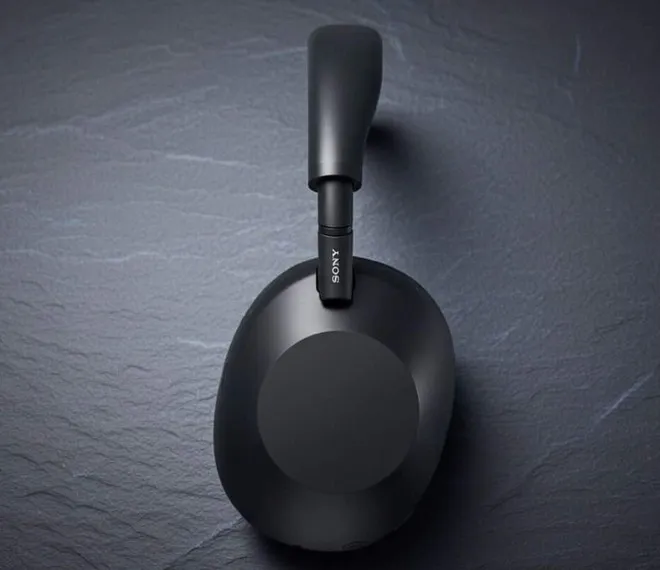 Sony готовит новые наушники «The ColleXion»